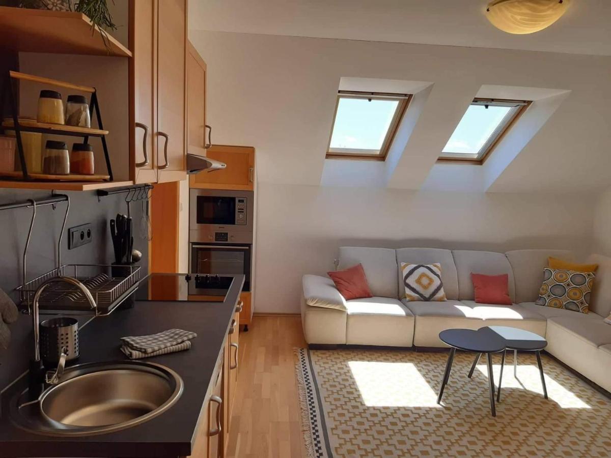 Apartman Happy Stará Lesná エクステリア 写真
